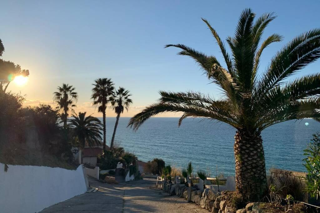 Boutique Apartment With Beach Within Walking Distance, Near Tropea Parghelia Kültér fotó
