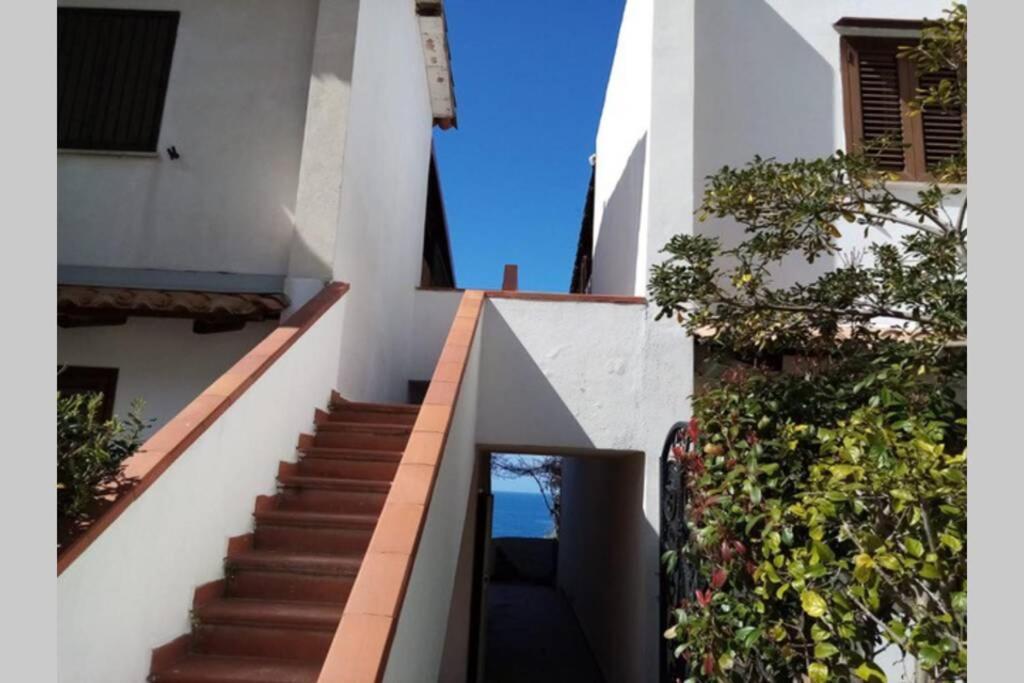 Boutique Apartment With Beach Within Walking Distance, Near Tropea Parghelia Kültér fotó