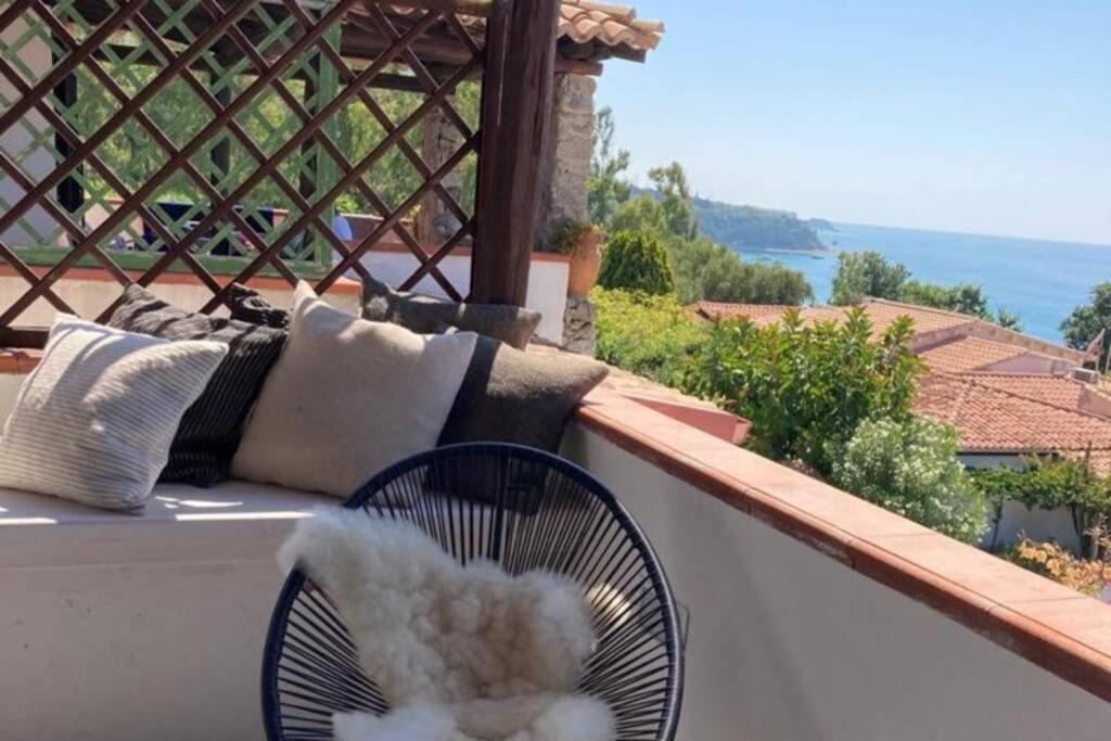 Boutique Apartment With Beach Within Walking Distance, Near Tropea Parghelia Kültér fotó