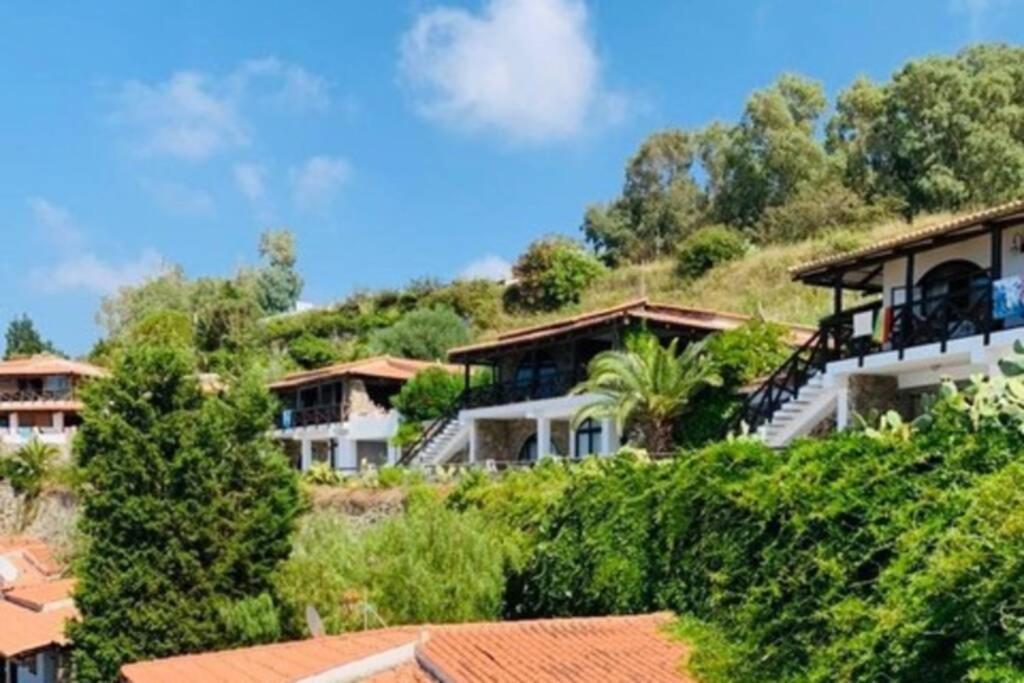 Boutique Apartment With Beach Within Walking Distance, Near Tropea Parghelia Kültér fotó