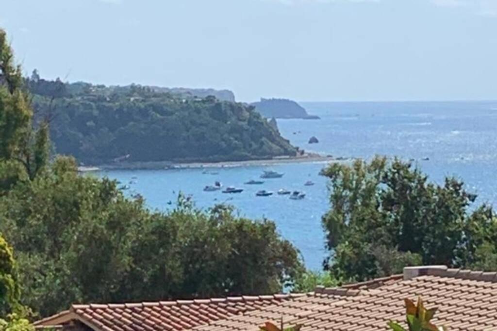 Boutique Apartment With Beach Within Walking Distance, Near Tropea Parghelia Kültér fotó