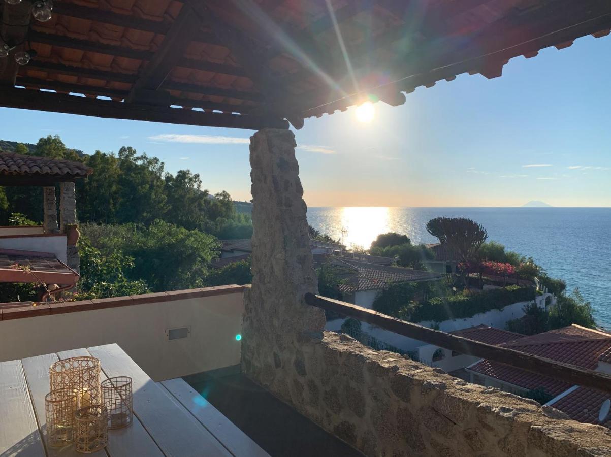 Boutique Apartment With Beach Within Walking Distance, Near Tropea Parghelia Kültér fotó